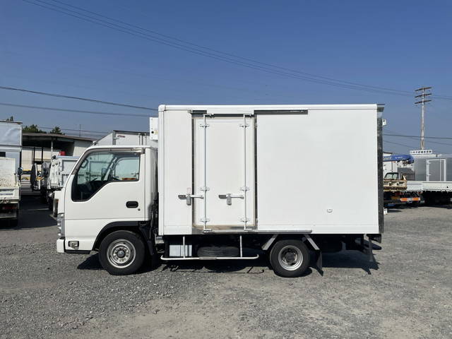 マツダタイタン冷凍車（冷蔵車）小型（2t・3t）[写真05]