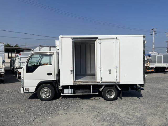 マツダタイタン冷凍車（冷蔵車）小型（2t・3t）[写真06]