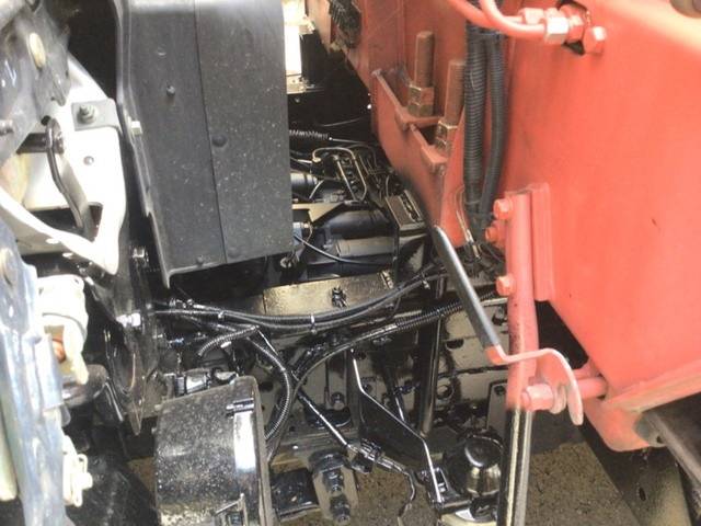 いすゞエルフクレーン6段小型（2t・3t）[写真12]