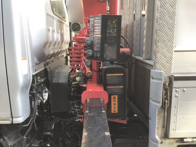 いすゞエルフクレーン6段小型（2t・3t）[写真13]