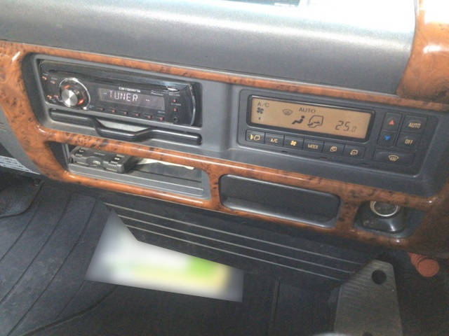 いすゞエルフクレーン6段小型（2t・3t）[写真36]