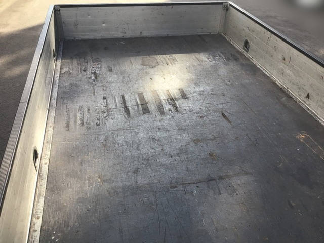 いすゞエルフクレーン6段小型（2t・3t）[写真06]