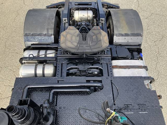 日野プロフィアトレーラーヘッド（トラクターヘッド）大型（10t）[写真13]