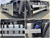 日野プロフィアトレーラーヘッド（トラクターヘッド）大型（10t）[写真18]