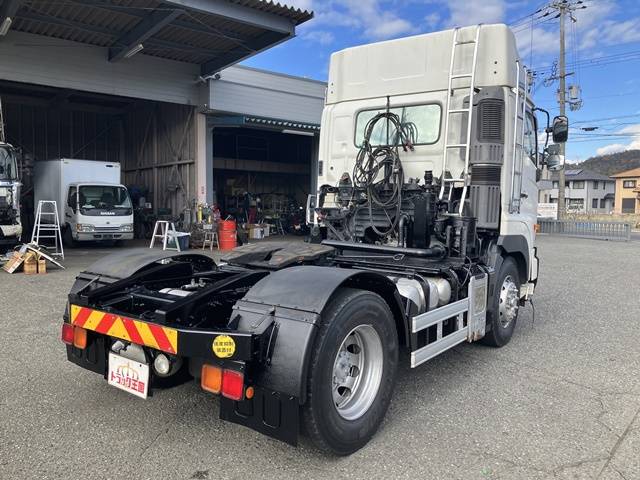 日野プロフィアトレーラーヘッド（トラクターヘッド）大型（10t）[写真02]