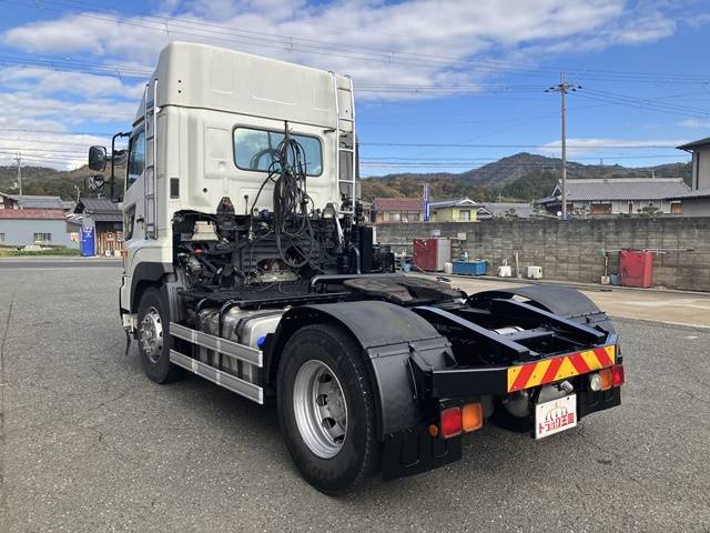 日野プロフィアトレーラーヘッド（トラクターヘッド）大型（10t）[写真04]