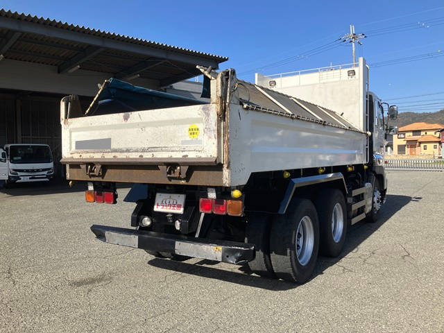 日野プロフィアダンプ大型（10t）[写真02]
