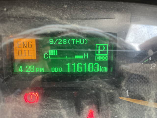 三菱ふそうキャンター平ボディ小型（2t・3t）[写真20]