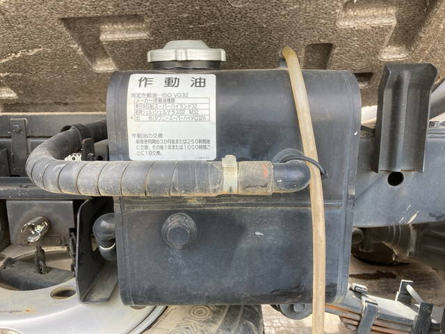 トヨタダイナローダーダンプ小型（2t・3t）[写真13]