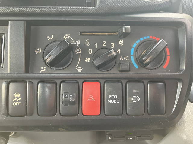 トヨタダイナローダーダンプ小型（2t・3t）[写真35]