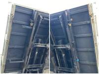 いすゞエルフローダーダンプ小型（2t・3t）[写真13]