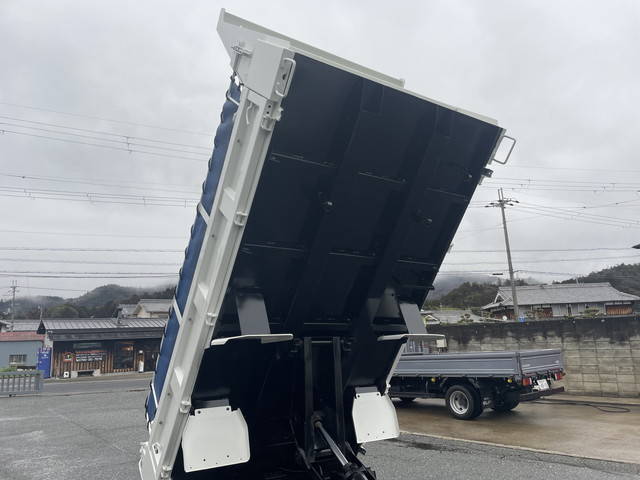 日野デュトロダンプ小型（2t・3t）[写真13]