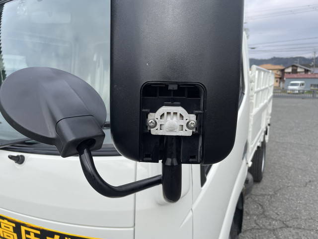 日野デュトロ平ボディ小型（2t・3t）[写真24]