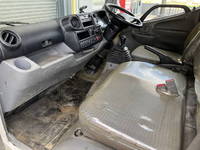 日野デュトロ平ボディ小型（2t・3t）[写真30]