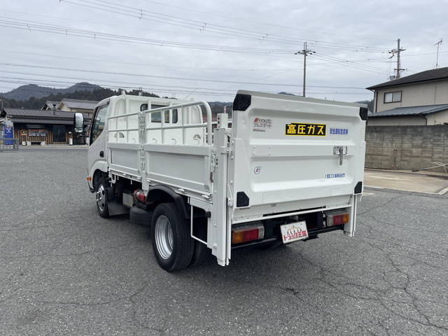 日野デュトロ平ボディ小型（2t・3t）[写真04]