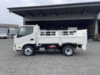 日野デュトロ平ボディ小型（2t・3t）[写真05]