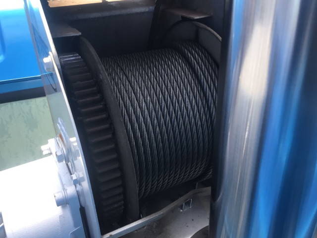 いすゞフォワードクレーン4段増トン（6t・8t）[写真13]