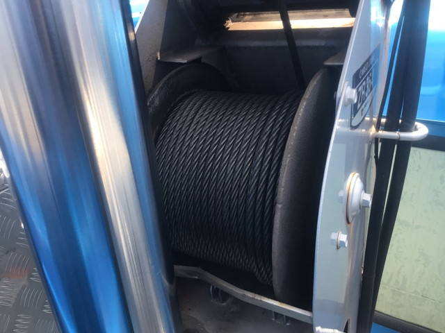 いすゞフォワードクレーン4段増トン（6t・8t）[写真14]