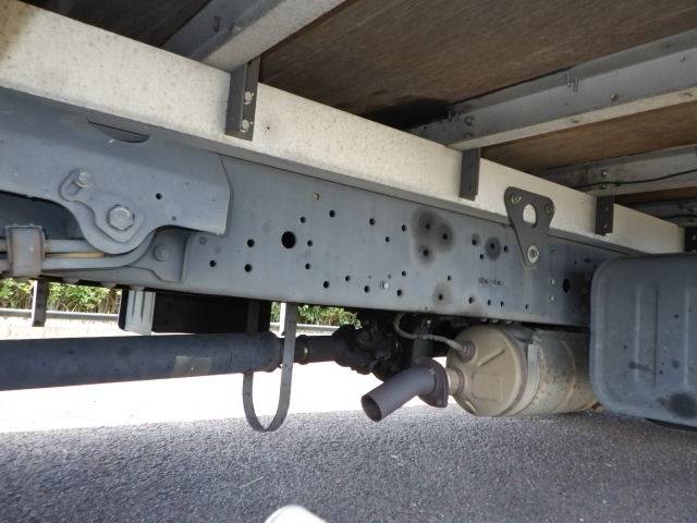 日野デュトロアルミバン小型（2t・3t）[写真13]