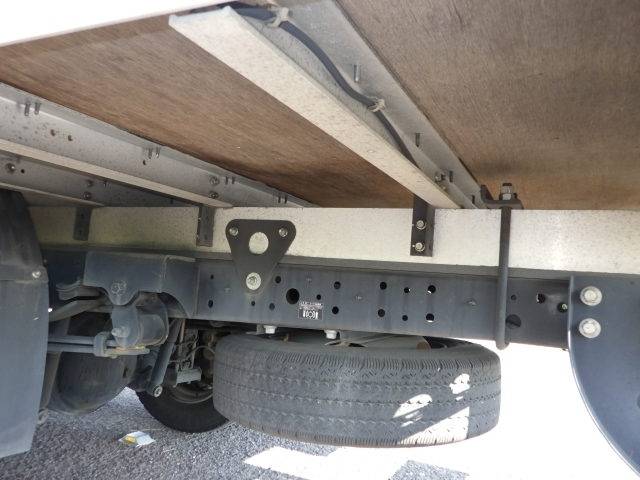 日野デュトロアルミバン小型（2t・3t）[写真15]