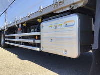 いすゞギガアルミウイング大型（10t）[写真17]