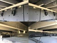 いすゞギガアルミウイング大型（10t）[写真21]