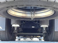 いすゞギガアルミウイング大型（10t）[写真22]