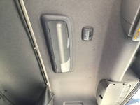 いすゞギガアルミウイング大型（10t）[写真32]