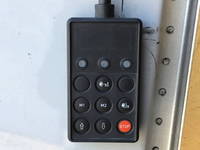 いすゞギガアルミウイング大型（10t）[写真38]