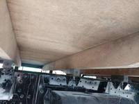 いすゞエルフ平ボディ小型（2t・3t）[写真13]