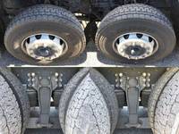 いすゞギガアルミウイング大型（10t）[写真15]