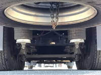 いすゞギガアルミウイング大型（10t）[写真22]