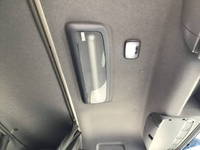 いすゞギガアルミウイング大型（10t）[写真32]