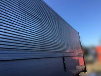 いすゞフォワードアルミウイング増トン（6t・8t）[写真06]