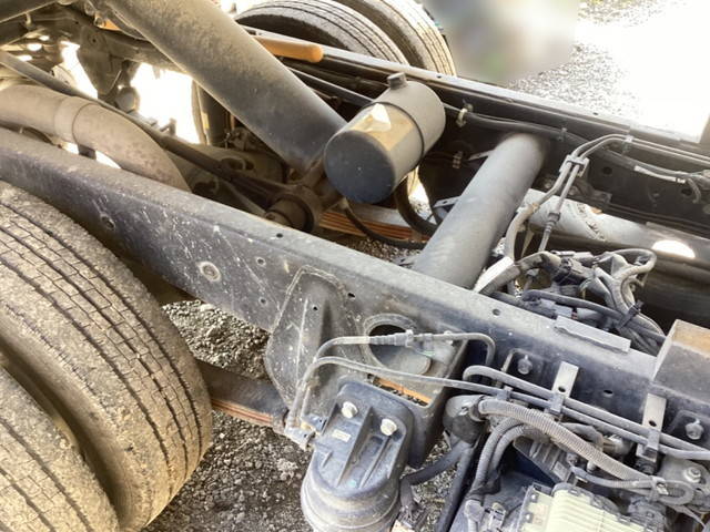 三菱ふそうキャンターダンプ小型（2t・3t）[写真12]