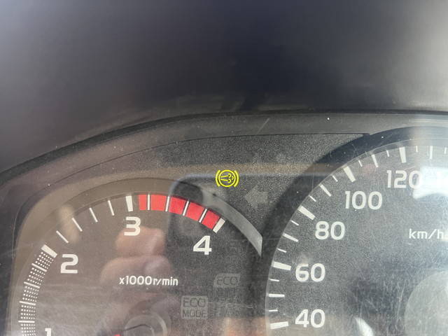 日野デュトロクレーン4段小型（2t・3t）[写真30]