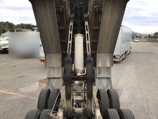 三菱ふそうスーパーグレートダンプ大型（10t）[写真15]