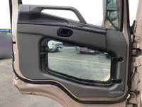 三菱ふそうスーパーグレートダンプ大型（10t）[写真23]