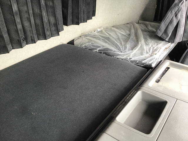 三菱ふそうスーパーグレートダンプ大型（10t）[写真30]