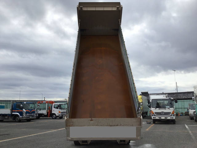 三菱ふそうスーパーグレートダンプ大型（10t）[写真09]