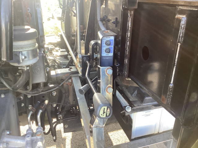 日野レンジャーセルフクレーン4段中型（4t）[写真13]