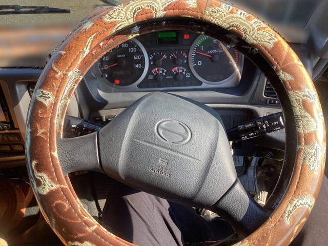 日野レンジャーセルフクレーン4段中型（4t）[写真30]