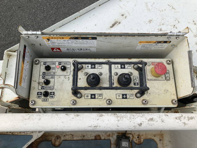 日野デュトロ高所作業車小型（2t・3t）[写真18]