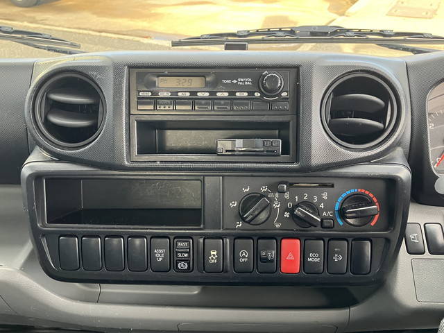 日野デュトロ高所作業車小型（2t・3t）[写真36]