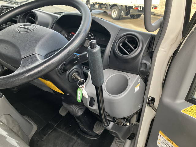 日野デュトロ高所作業車小型（2t・3t）[写真38]