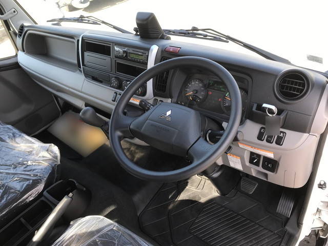 三菱ふそうキャンタークレーン4段小型（2t・3t）[写真26]