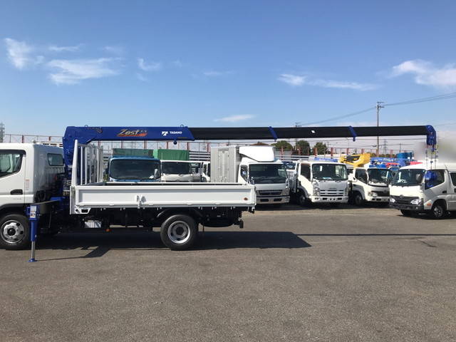 三菱ふそうキャンタークレーン4段小型（2t・3t）[写真06]