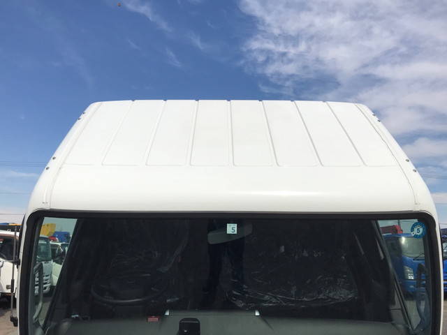 三菱ふそうキャンタークレーン4段小型（2t・3t）[写真08]