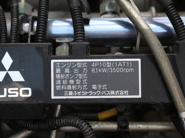 三菱ふそうキャンターパネルバン小型（2t・3t）[写真21]