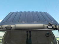 いすゞフォワードコンテナ専用車中型（4t）[写真18]